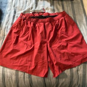 lululemon men’s athletic liner shirts